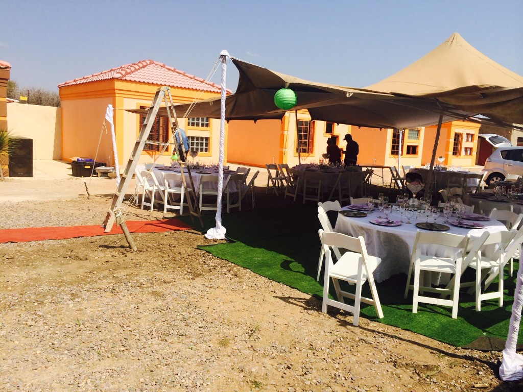 1 Silverlakes Guest House offers self catering in